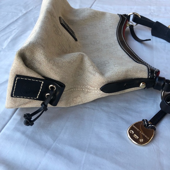 Dooney & Bourke Small Shoulder Bag - Picture 4 of 8